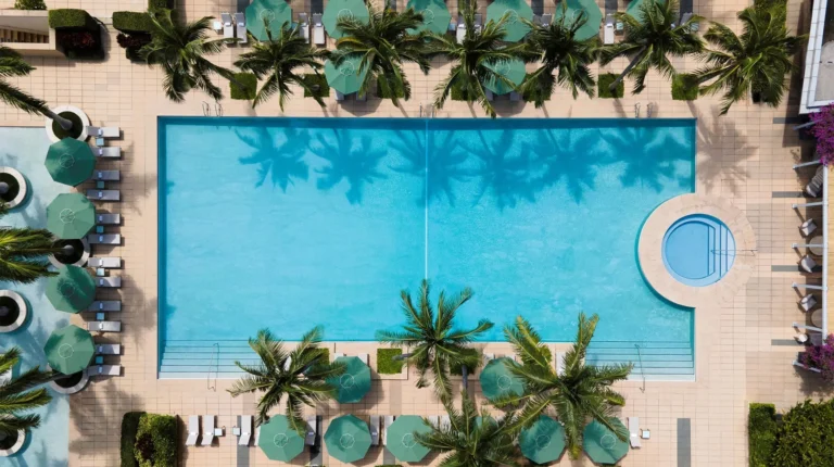 Four Seasons Hotel Miami